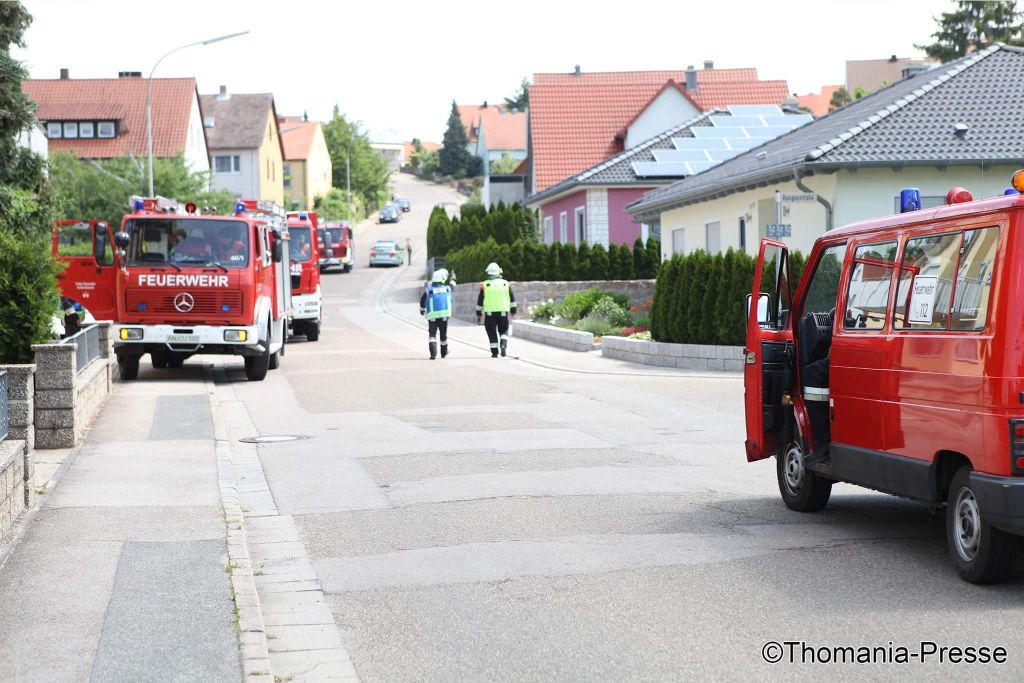 Mehr über den Artikel erfahren Dachstuhlbrand Leutershausen