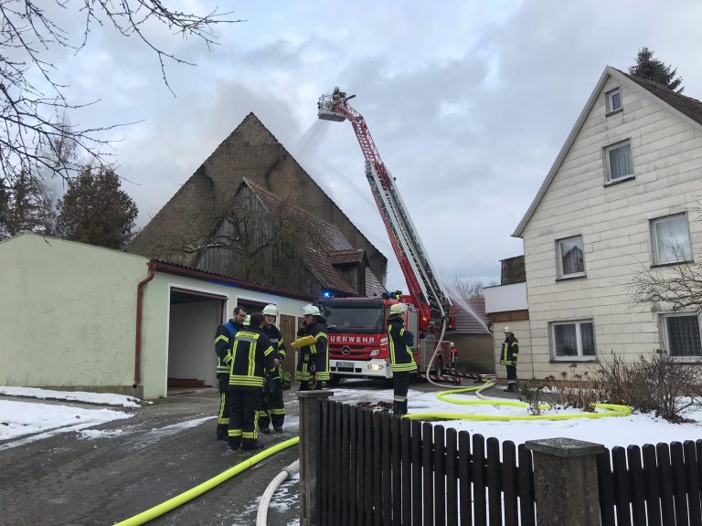 Mehr über den Artikel erfahren Scheunenbrand Wiedersbach