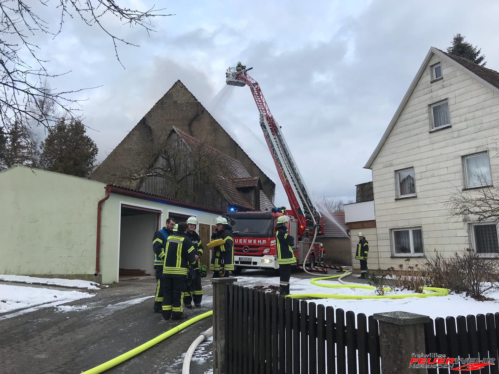 Mehr über den Artikel erfahren Scheunenbrand Wiedersbach