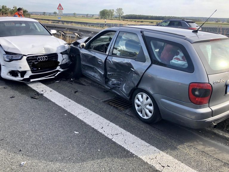 Mehr über den Artikel erfahren #88 Verkehrsunfall mit eingeklemmter Person BAB6