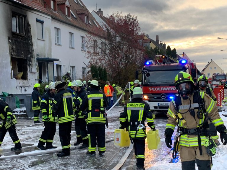 Mehr über den Artikel erfahren #94 Explosion Wohnhaus mit anschließenden Brand in Ansbach