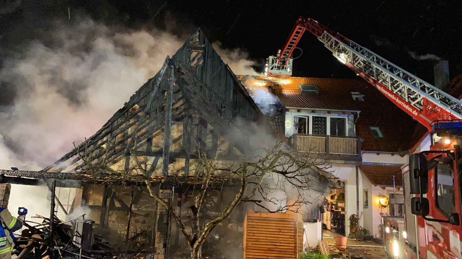 Mehr über den Artikel erfahren B4 Brand Gartenhütte Ansbach