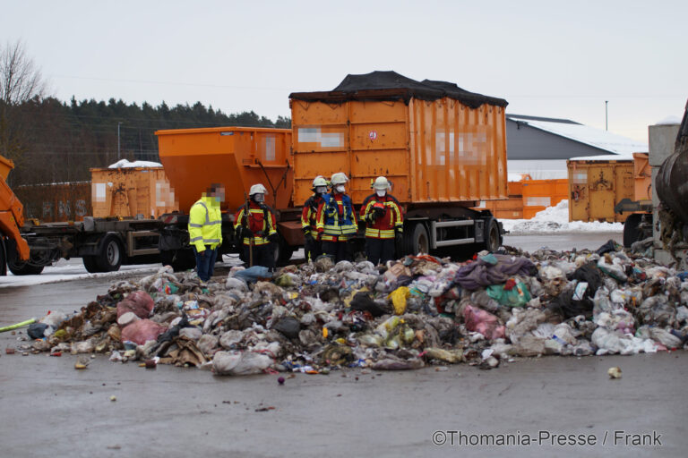 Mehr über den Artikel erfahren Brand LKW