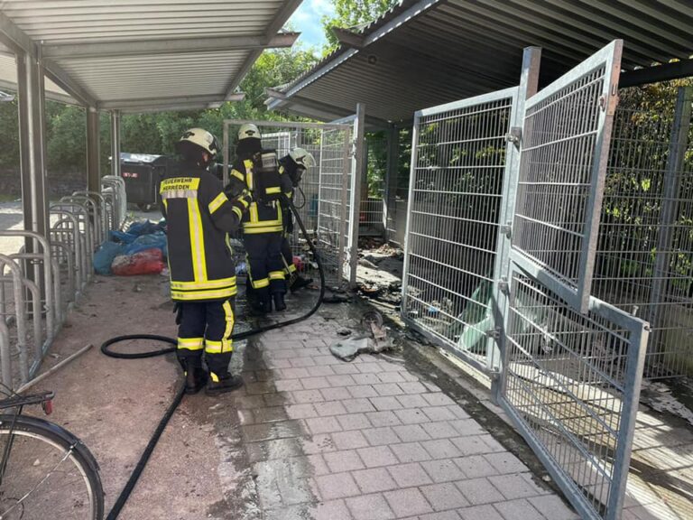 Mehr über den Artikel erfahren Brand am Gebäude