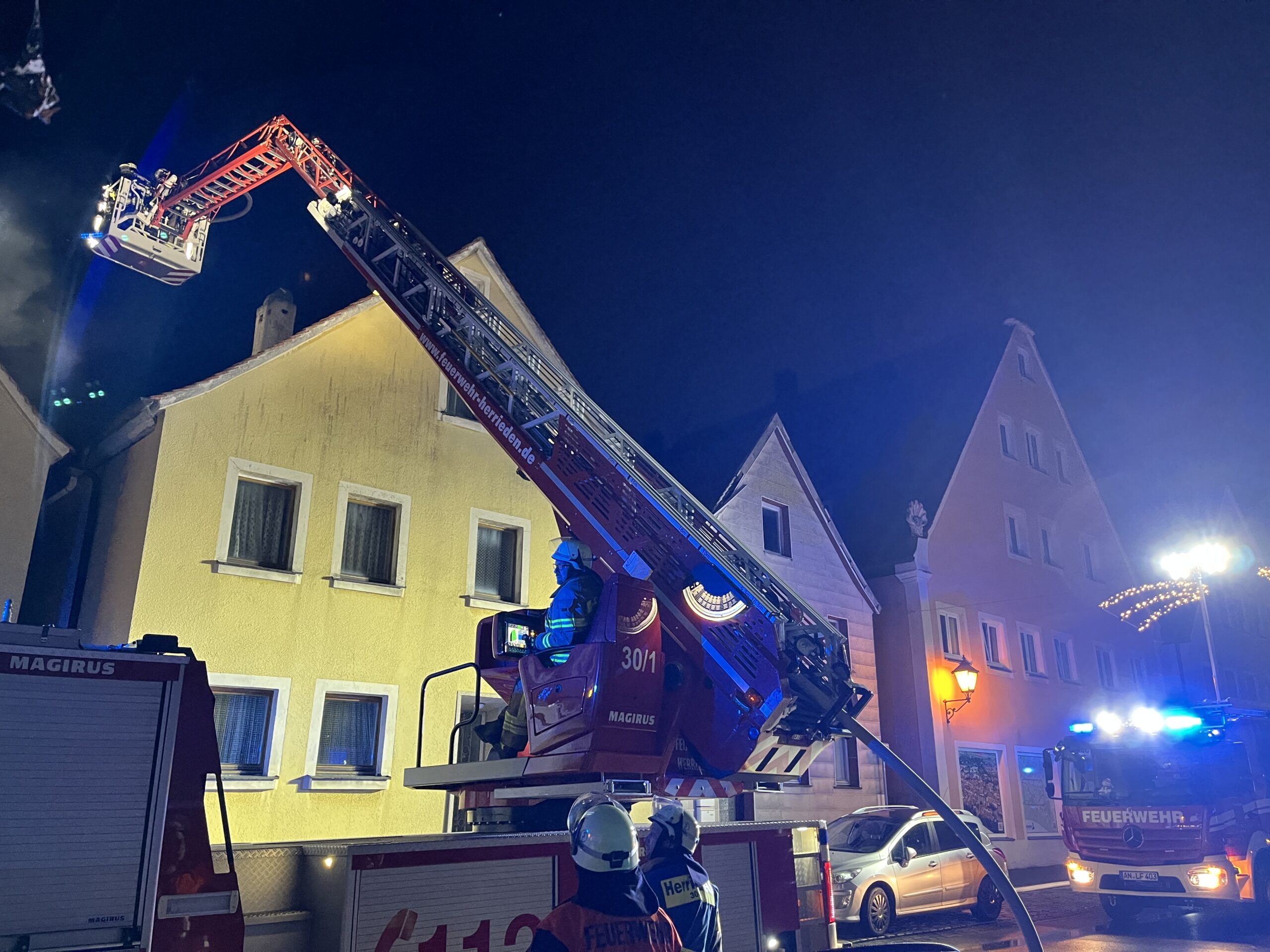 Mehr über den Artikel erfahren Brand Kamin